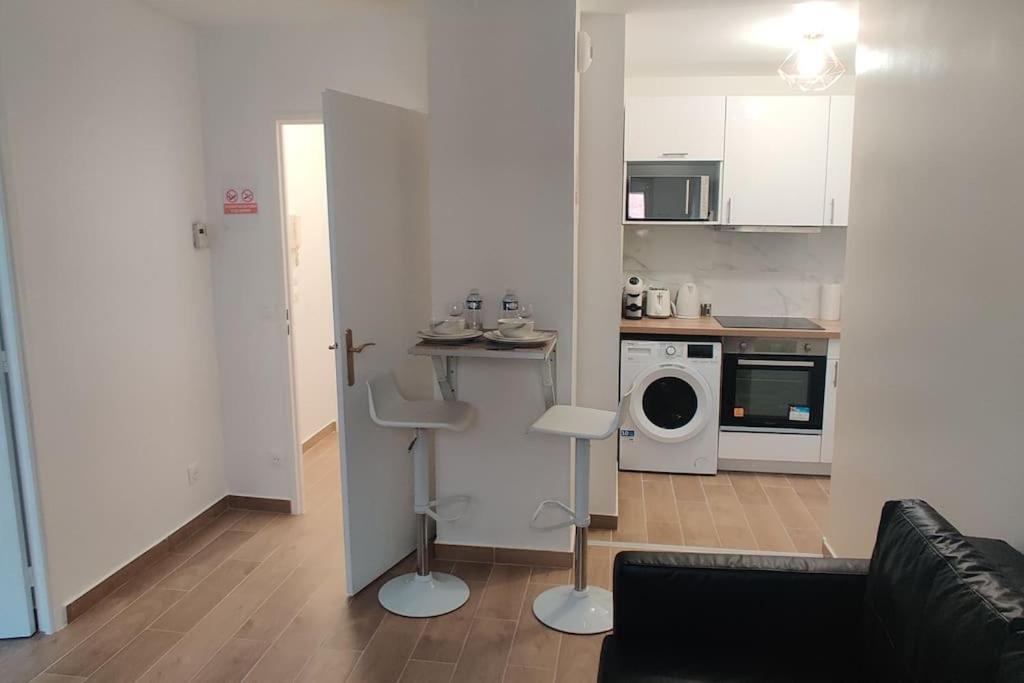 Appart Cosy Auber Porte De Paris Aubervilliers Exterior photo